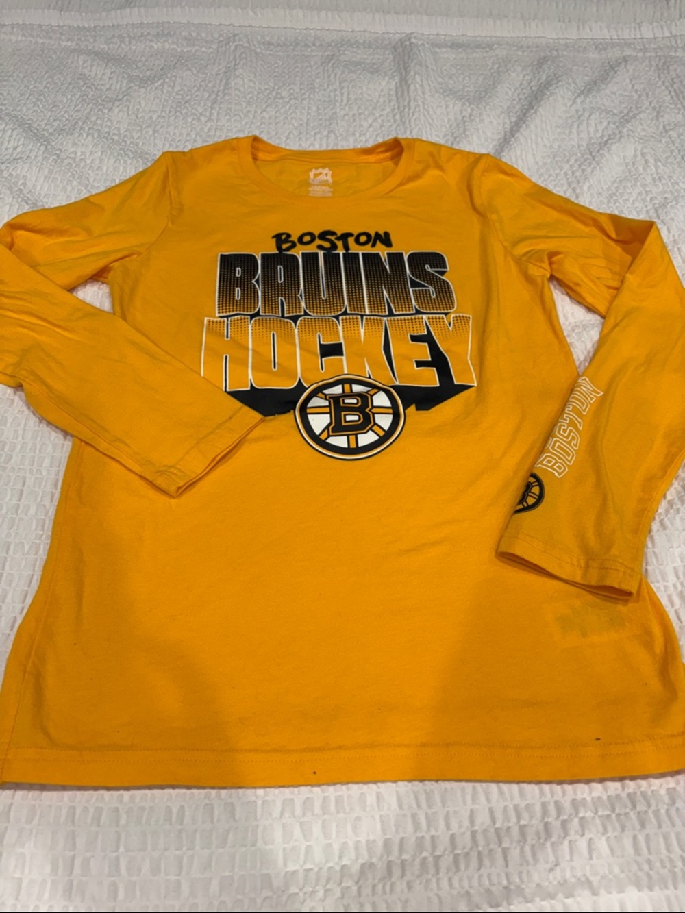 Boston Bruins Youth Long Sleeve Tee

Size L 14/16
